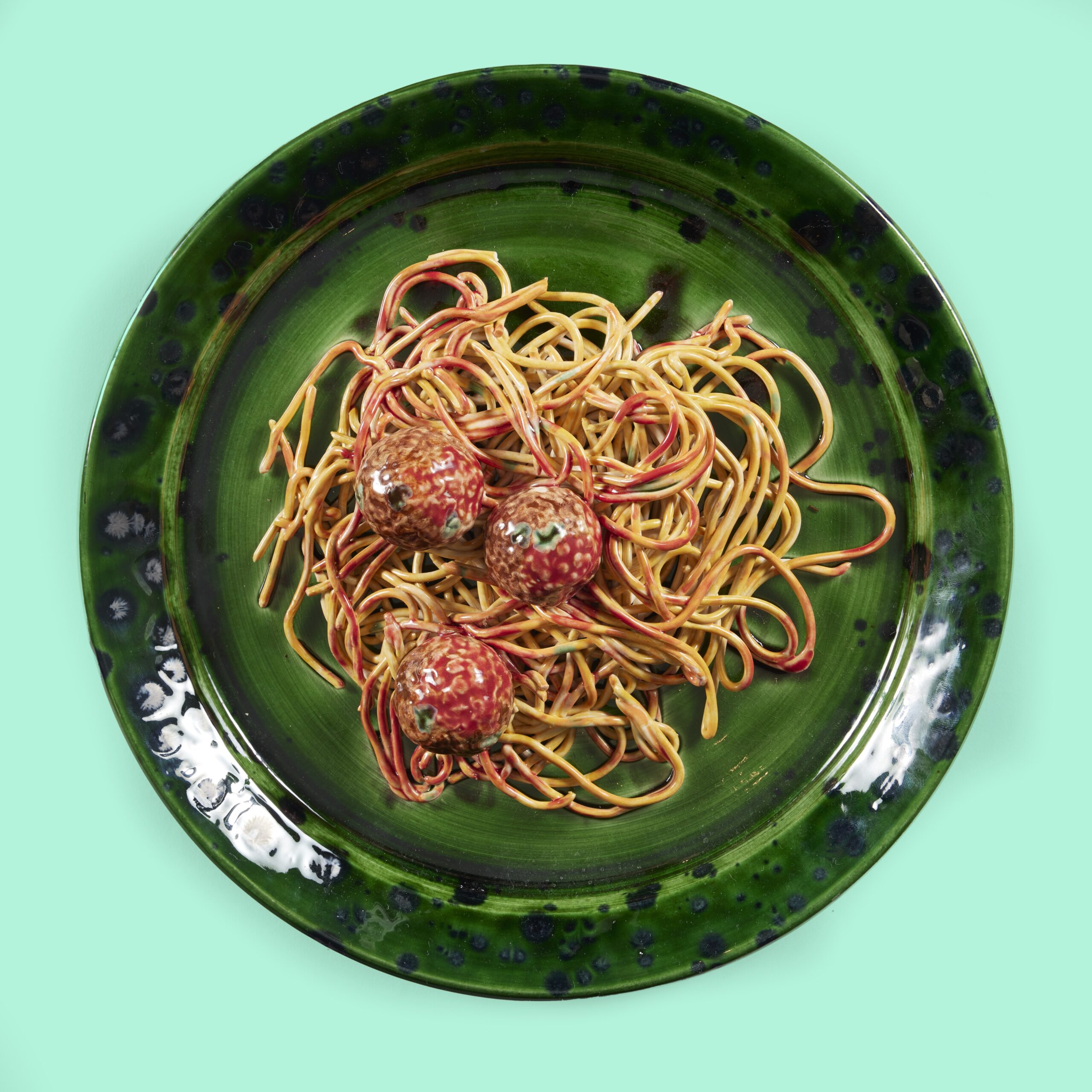 Spaghetti noodles plate